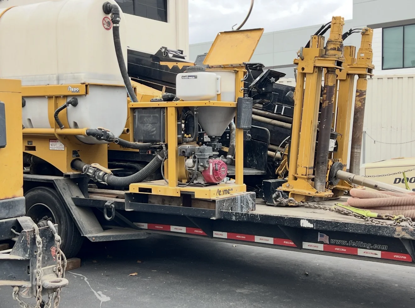 Directional drilling support equipment